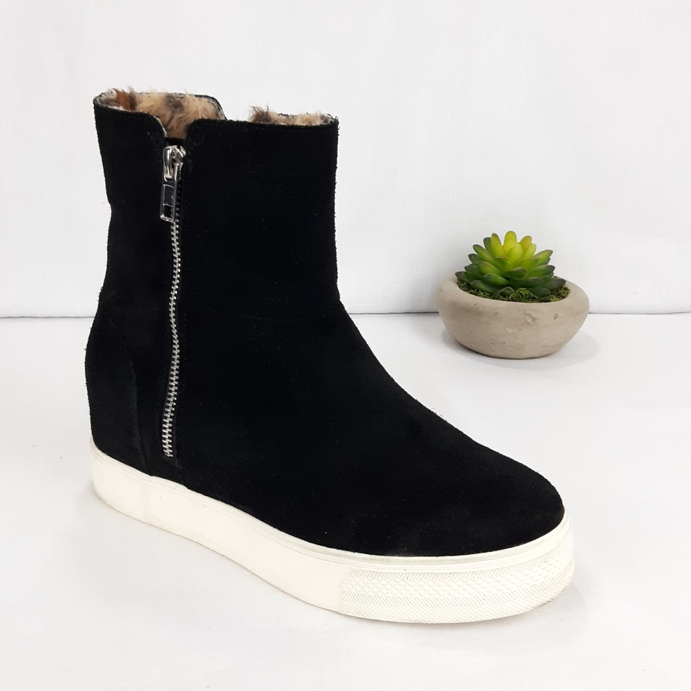STEVE MADDEN CAI WEDGE HIGH TOP SNEAKERS